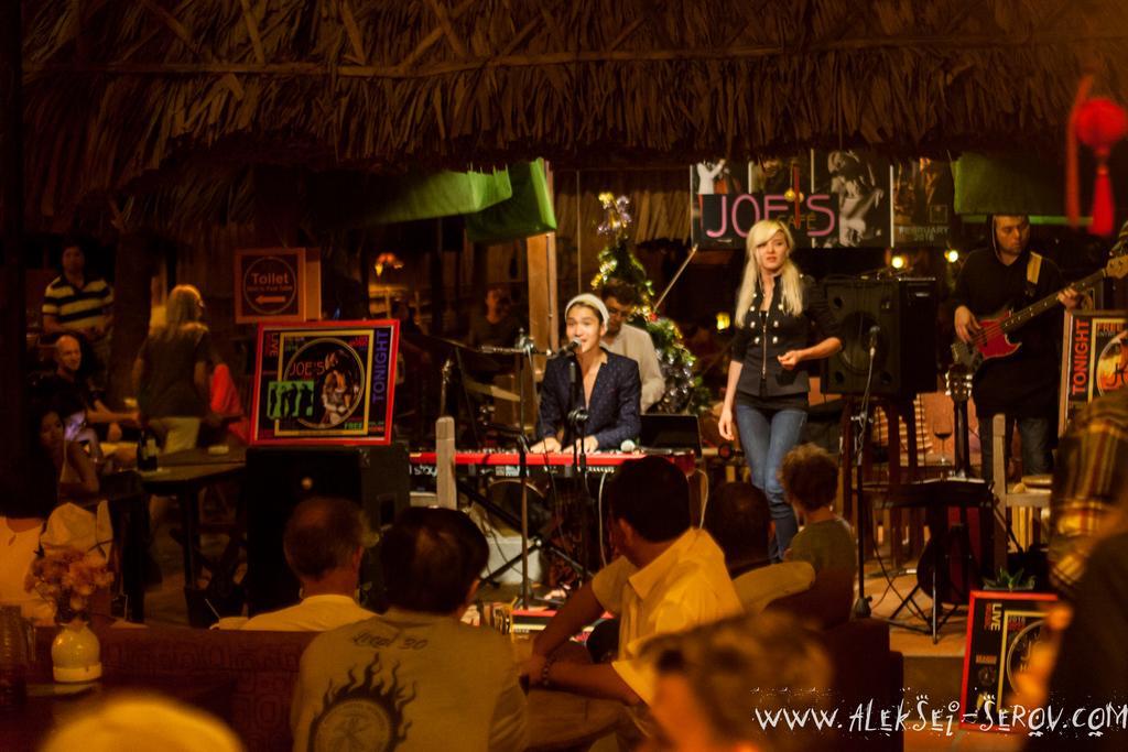 Joe'S Cafe & Garden Resort Mũi Né Ngoại thất bức ảnh